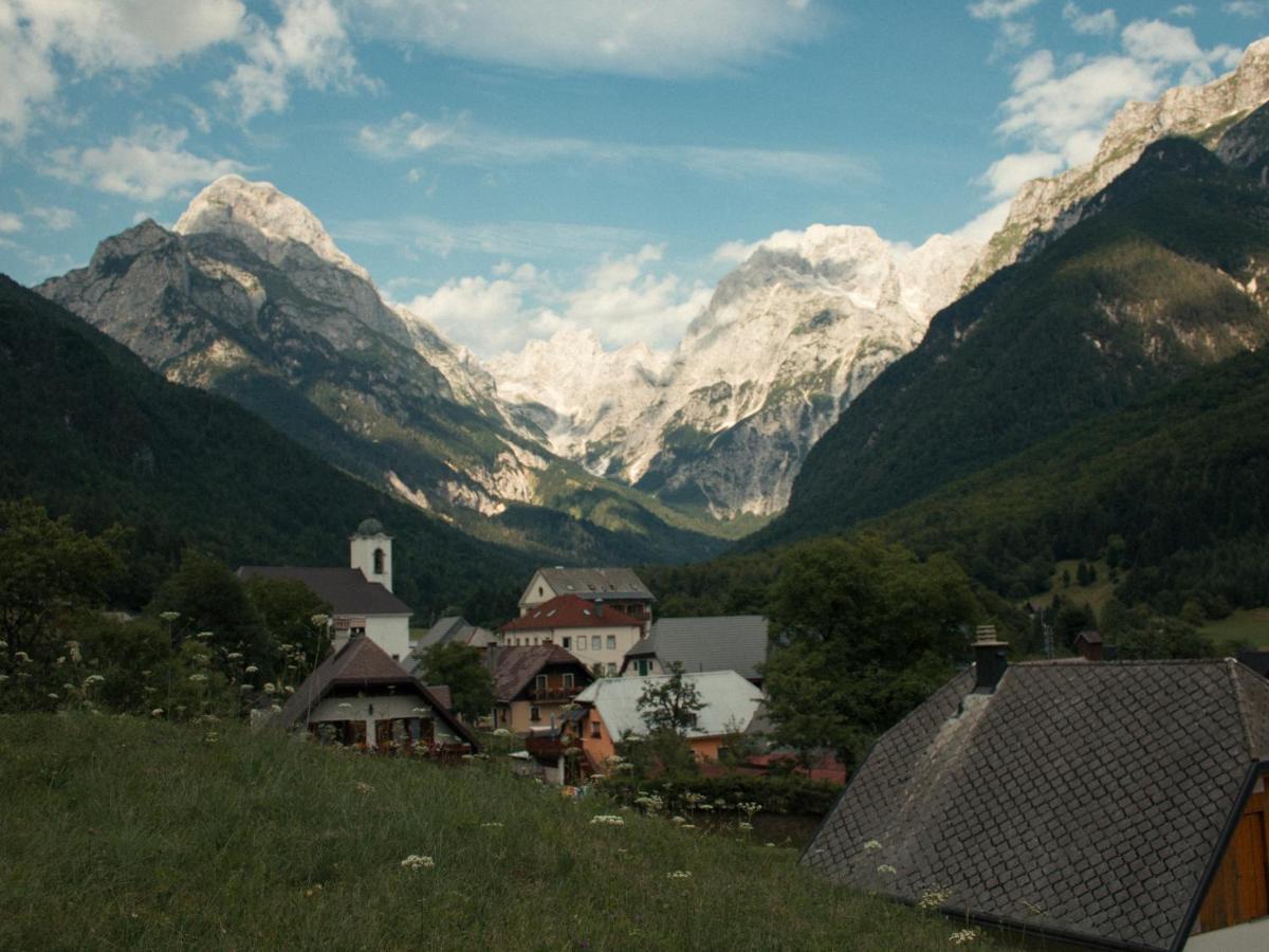 Gorska Roza Bed and Breakfast Log pod Mangartom Exteriör bild